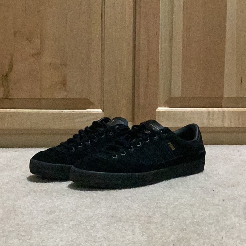 Adidas puig size 7.5 to 7